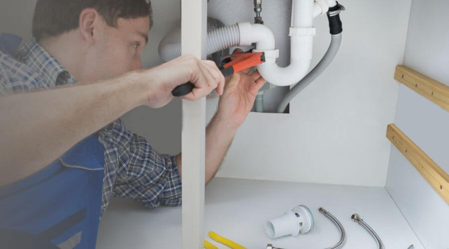 Local tankless water heater installation in Kenansville, FL